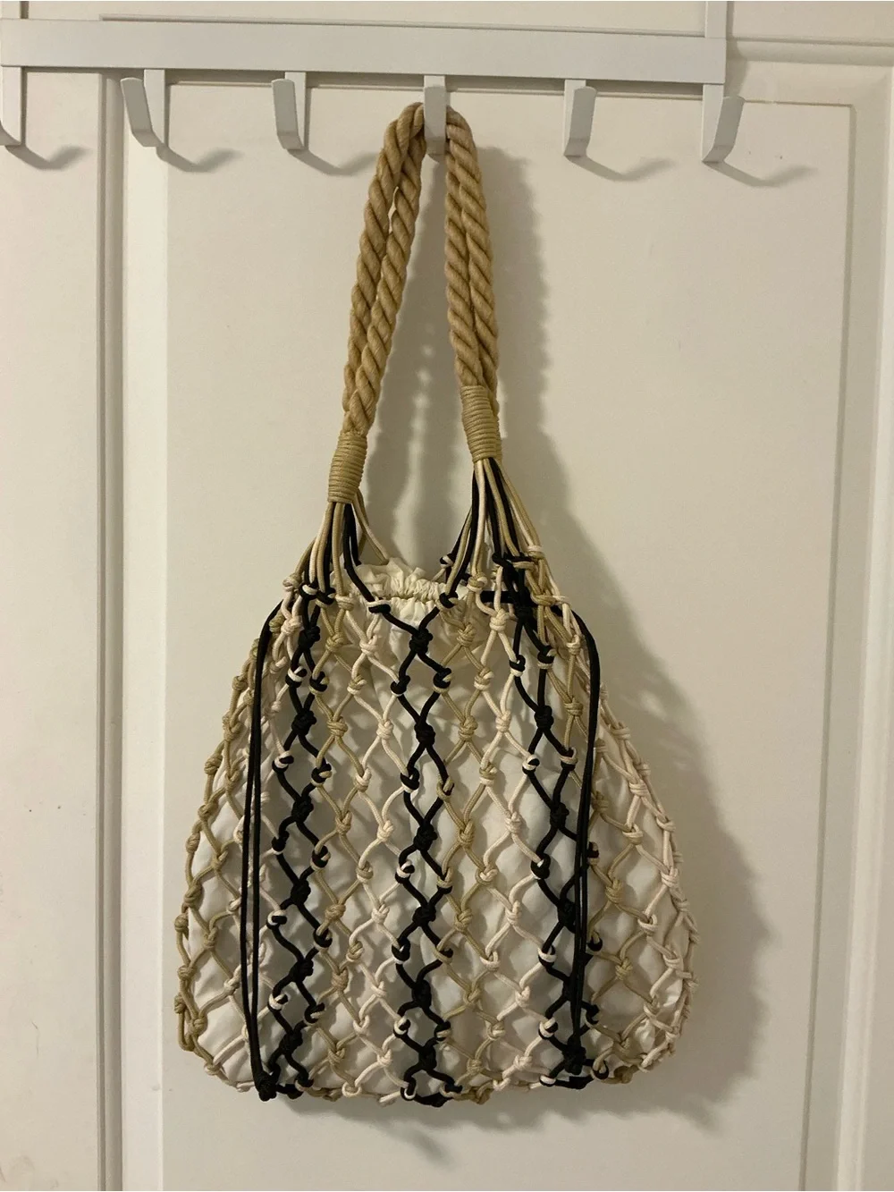 NWT H&M Cream and Black Woven Rope Macrame Net Shoulder Bag